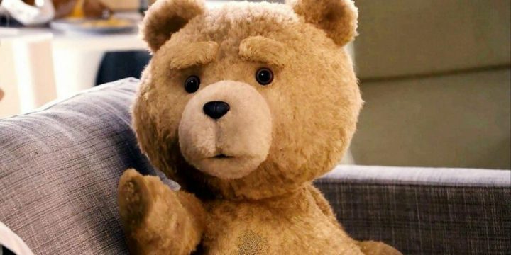 《泰迪熊》剧版发布全新剧照 爆笑狂欢再度登场