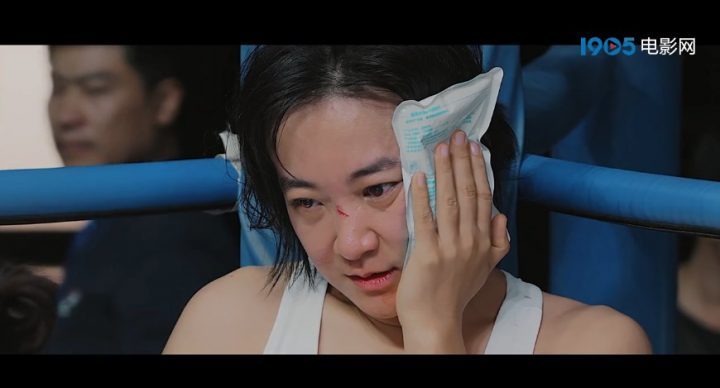 《热辣滚烫》：探秘贾玲蜕变之旅，曝光幕后纪录片预告